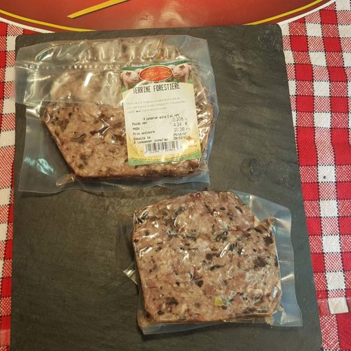 Terrine de campagne forestière sous vide