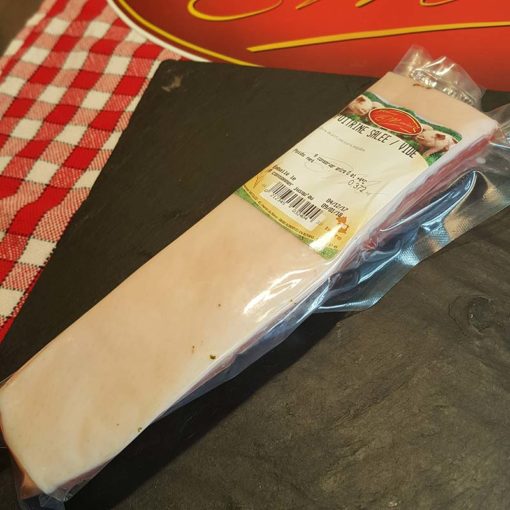 Poitrine salée sous vide